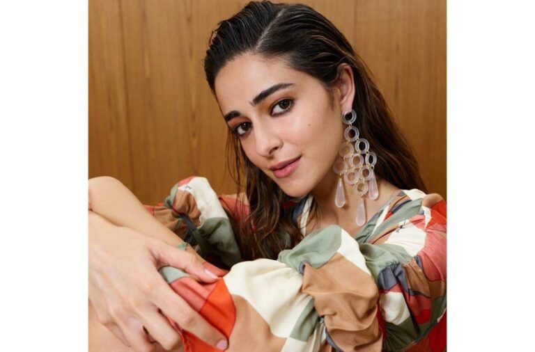 Ananya Panday begins script reading for her recently announced film, ‘Kho Gaye Hum Kahan’