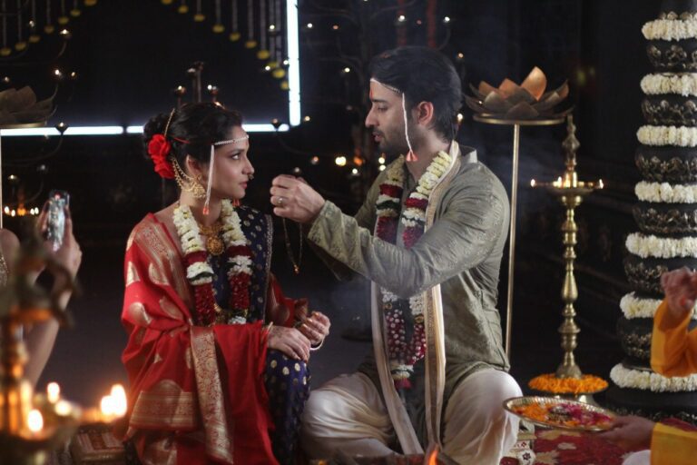 Ankita Lokhande as Archana and Shaheer Sheikh as Manav are winning hearts in ZEE5’s ‘Pavitra Rishta… It’s never too late’