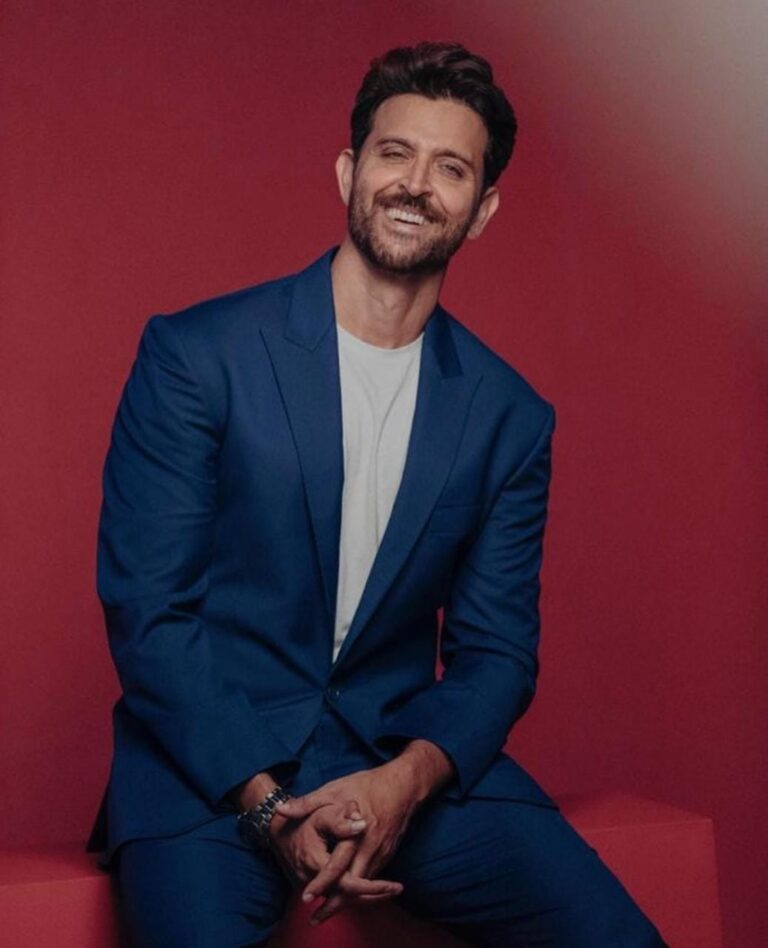 Hrithik Roshan pens a wonderful tribute to Paralympians and Teachers on Teacher’s Day