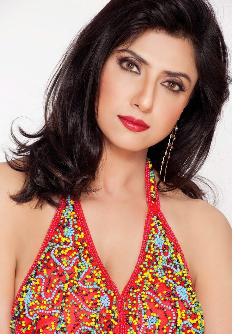 Jyoti Saxena to play the lead in upcoming action, comedy, The shoot is to be scheduled in Dubai