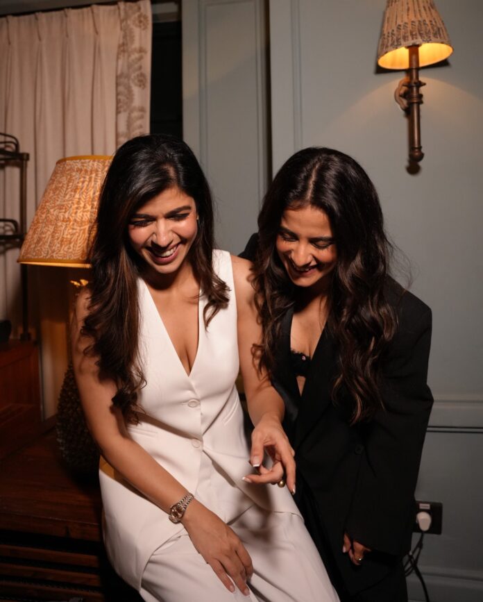 Jasleen Royal with Priyanka Khimani